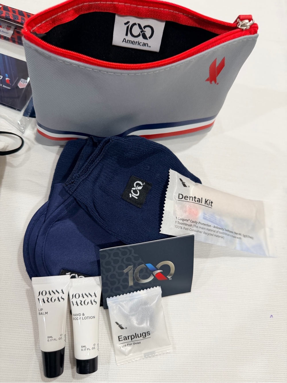 Airline Amenity Kits.. - Picture 4 of 4